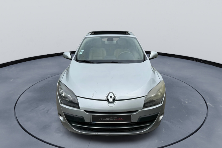 RENAULT MEGANE III BERLINE