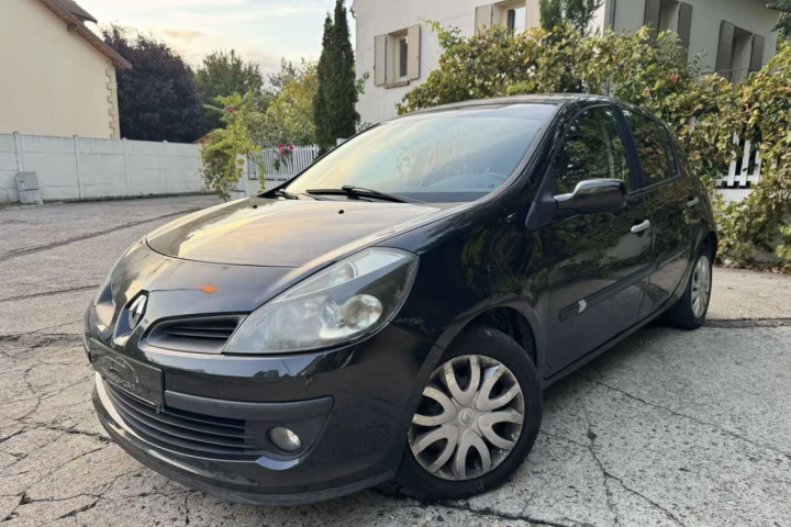 RENAULT CLIO III