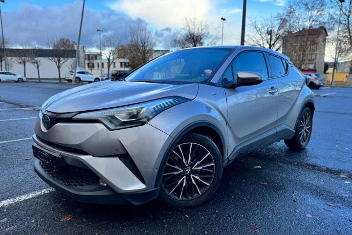 TOYOTA C-HR HYBRIDE PRO